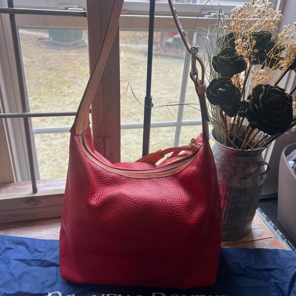 Dooney & Bourke Patterson Pebbled Leather Paige Sac Hobo - Picture 3 of 11